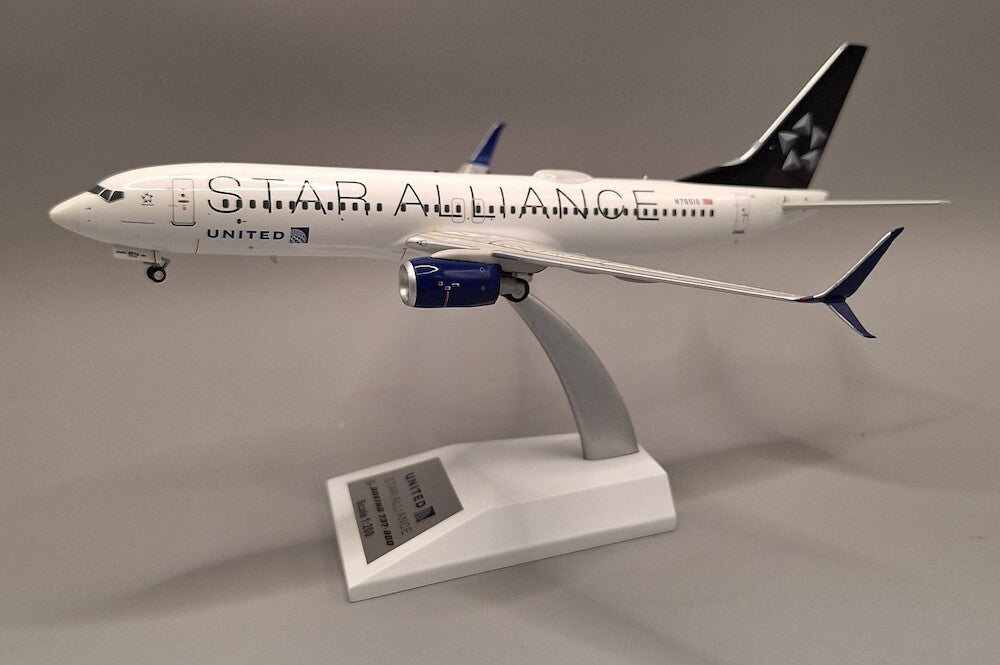 United Airlines (Star Alliance) / Boeing B737-800 / N76516 / JF-737-8-044 / 1:200 elaviadormodels