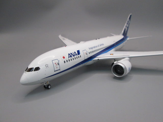 All Nippon Airways - Air Japan / Boeing B787-8 / JA840A / JF-787-8-003 / 1:200 elaviadormodels