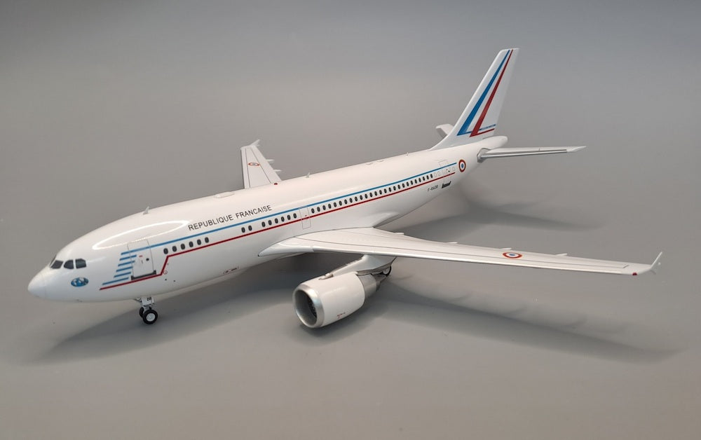 French Air Force / Airbus A310-304 / F-RADB / JF-A310-3-002 / 1:200 elaviadormodels