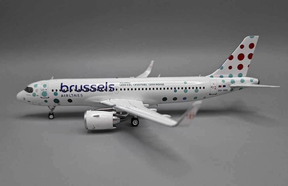 Brussels Airlines / A320-200 / OO-SBA / JF-A320-062 / 1:200 elaviadormodels