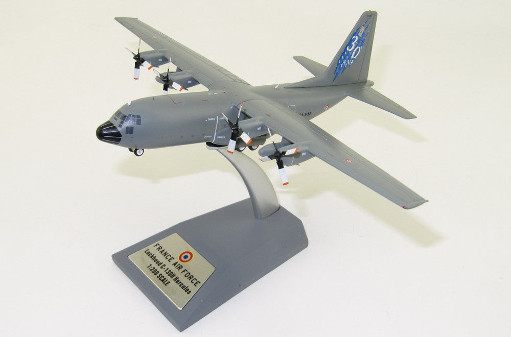 French Air Force / Lockheed C-130H / 4588 / JF-C130-010 / 1:200 elaviadormodels