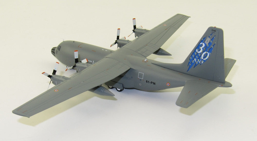 French Air Force / Lockheed C-130H / 4588 / JF-C130-010 / 1:200 elaviadormodels