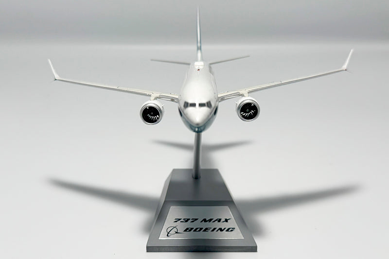 Boeing (House colors) / Boeing B737-MAX 8 / N8701Q / KJ-B73M-095 / elaviadormodels