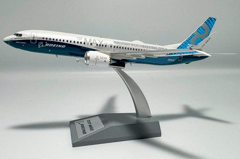 Boeing (House colors) / Boeing B737-MAX 8 / N8701Q / KJ-B73M-095 / elaviadormodels