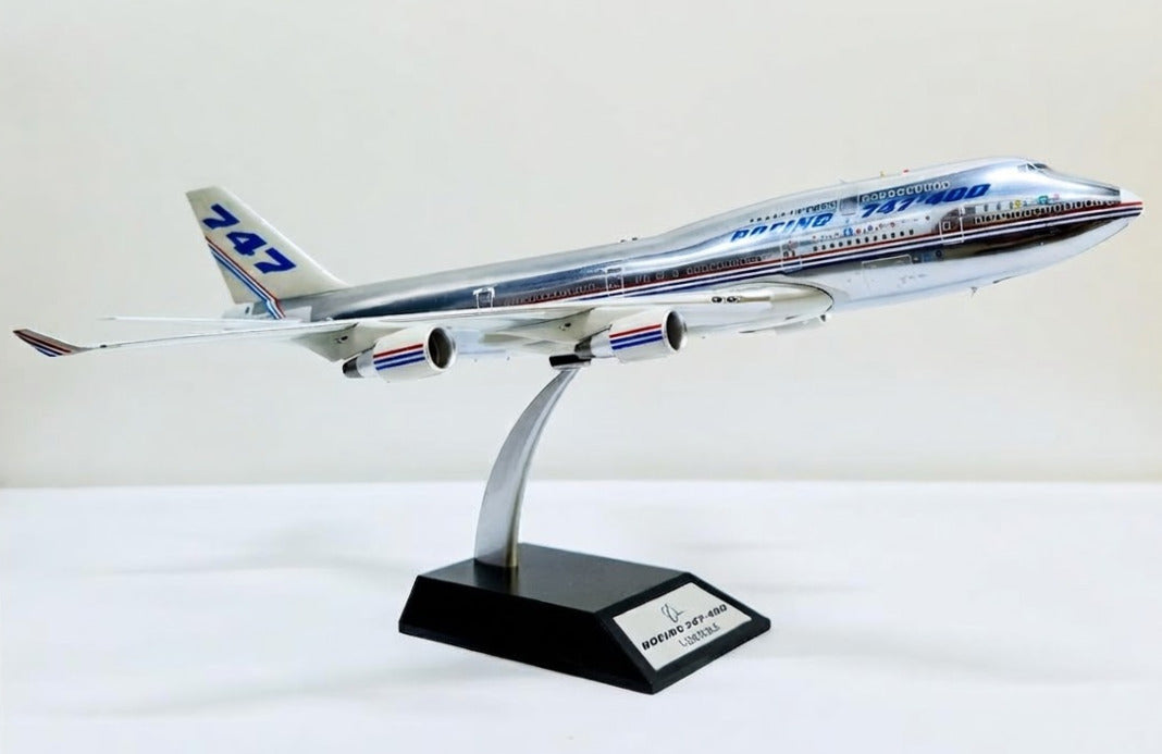 Boeing (Prototype B747-400) / Boeing 747-400 / N401PW / KJ-B744-175 / 1:200