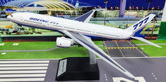 Boeing / Boeing 777-200 / N7771 / KJ-B772-127 / 1:200 elaviadormodels