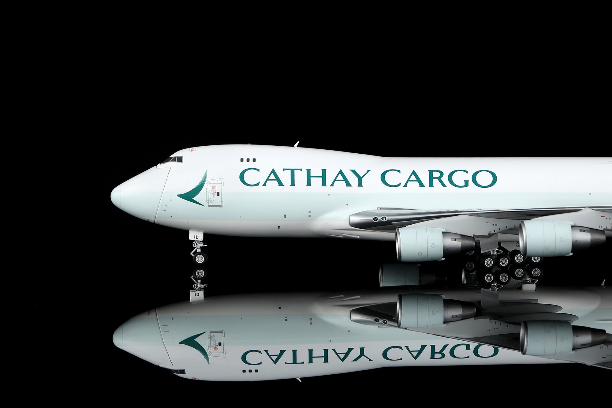 Cathay Pacific Cargo / Boeing 747-400F (Interactive Series) / B-LID / L2138C / 1:200