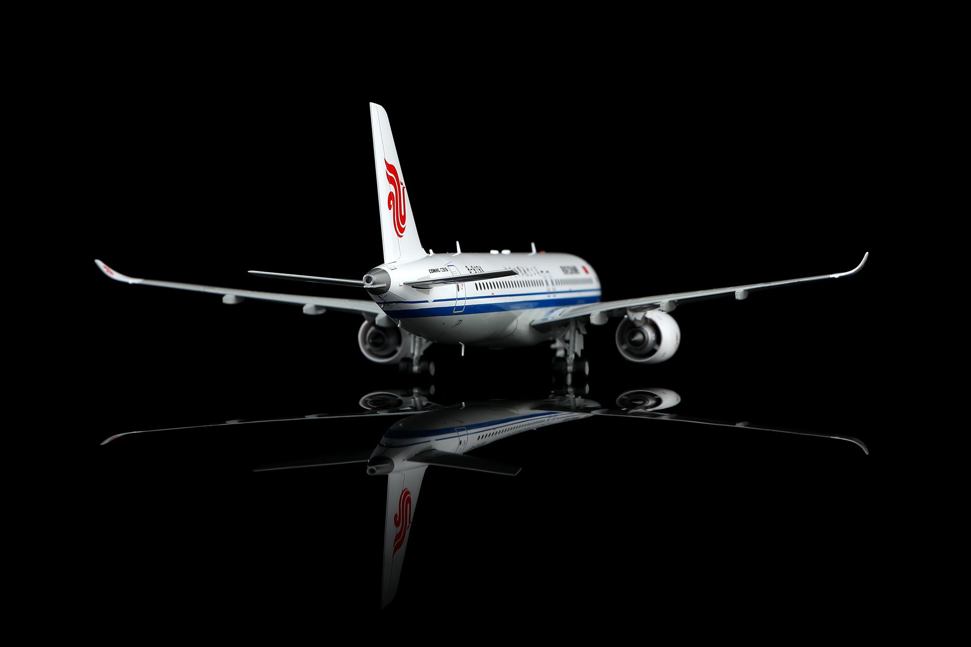 Air China / Comac C919 / B-919X / L2192 / 1:200