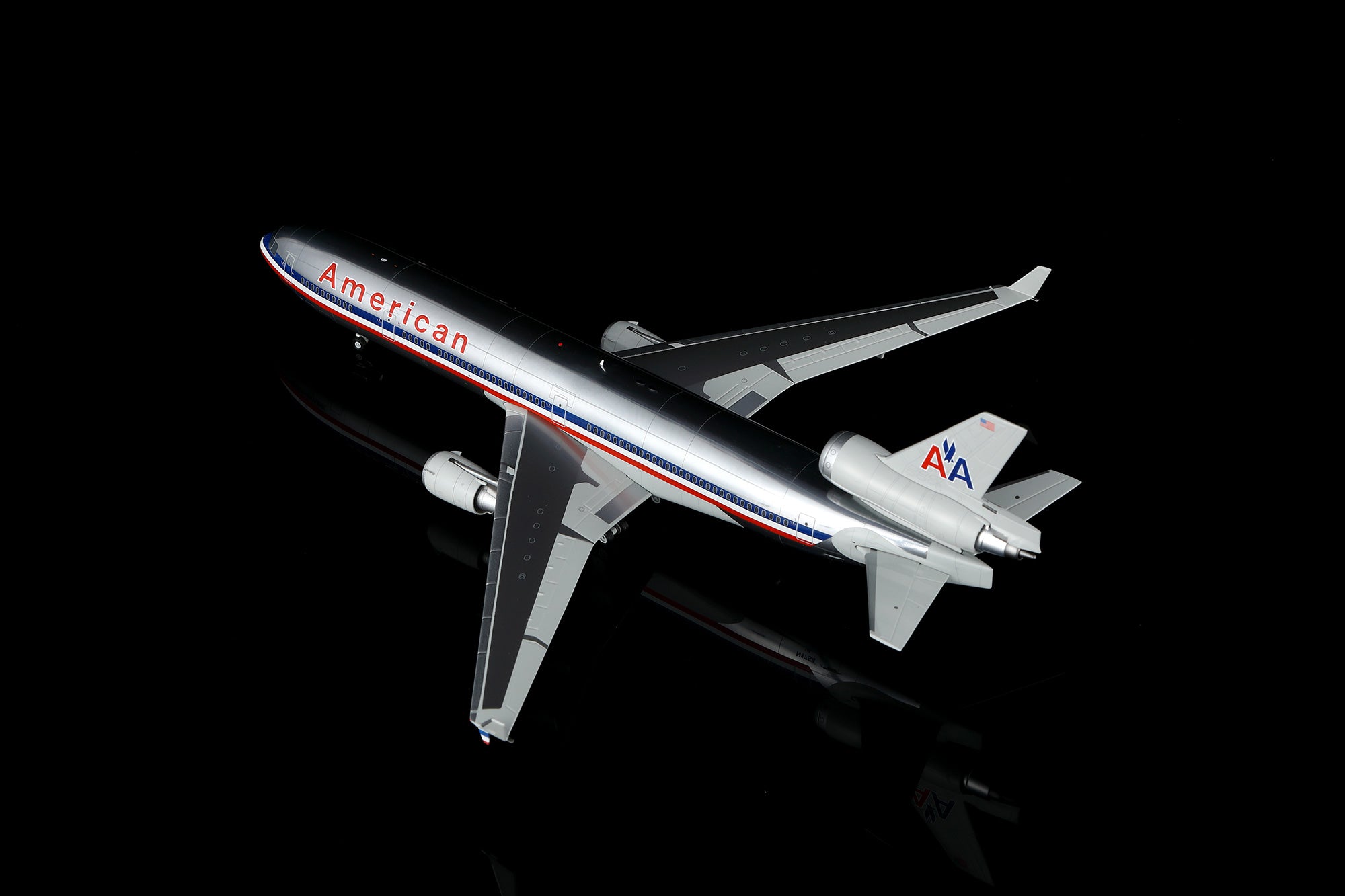 American Airlines / McDonnell Douglas MD-11 / N1754 / L2226 / 1:200