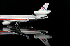 American Airlines / McDonnell Douglas MD-11 (Flaps Down) / N1766A / L2227FD / 1:200