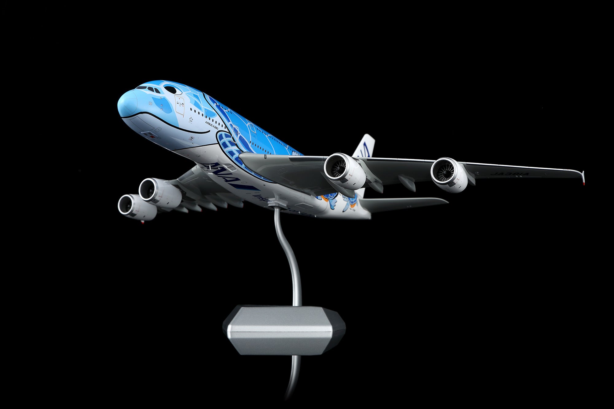 All Nippon Airways (Blue Flying Honu) / Airbus A380 / JA381A / L2266 / 1:200