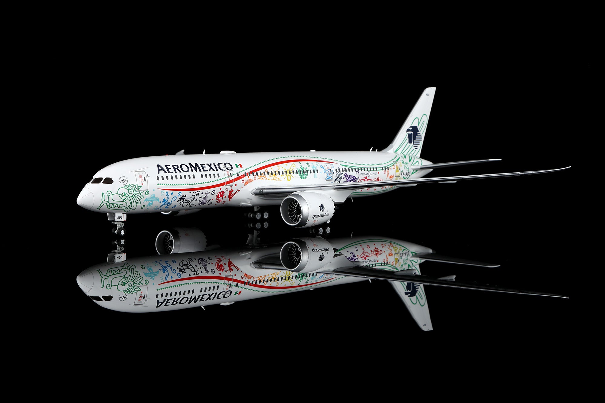 Aeromexico (Quetzalcóatl Livery) / Boeing 787-9 / XA-ADL / L2273 / 1:200