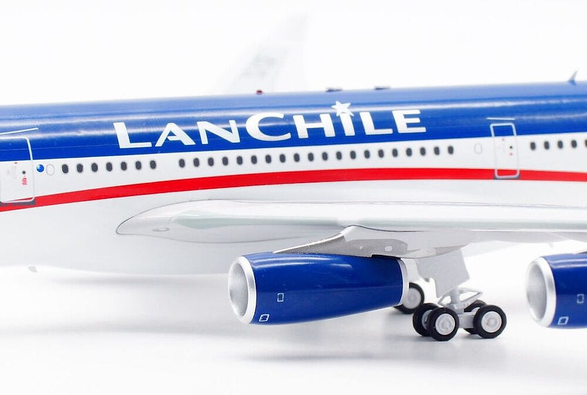 LAN Chile / Airbus A340-313 / CC-CQF / IF343LA0621 / 1:200 elaviadormodels