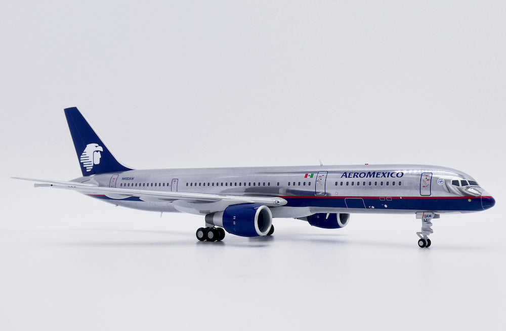 AeroMexico / Boeing B757-200 /  N490AM / LH2332 / elaviadormodels
