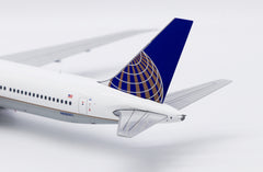 Continental Airlines / Boeing 767-400ER (Flaps Down) / N66051 / LH2505A / 1:200