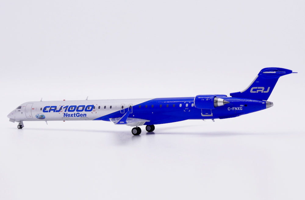Bombardier (House Color) / Bombardier CRJ1000 / C-FNXG / LH2512 / elaviadormodels