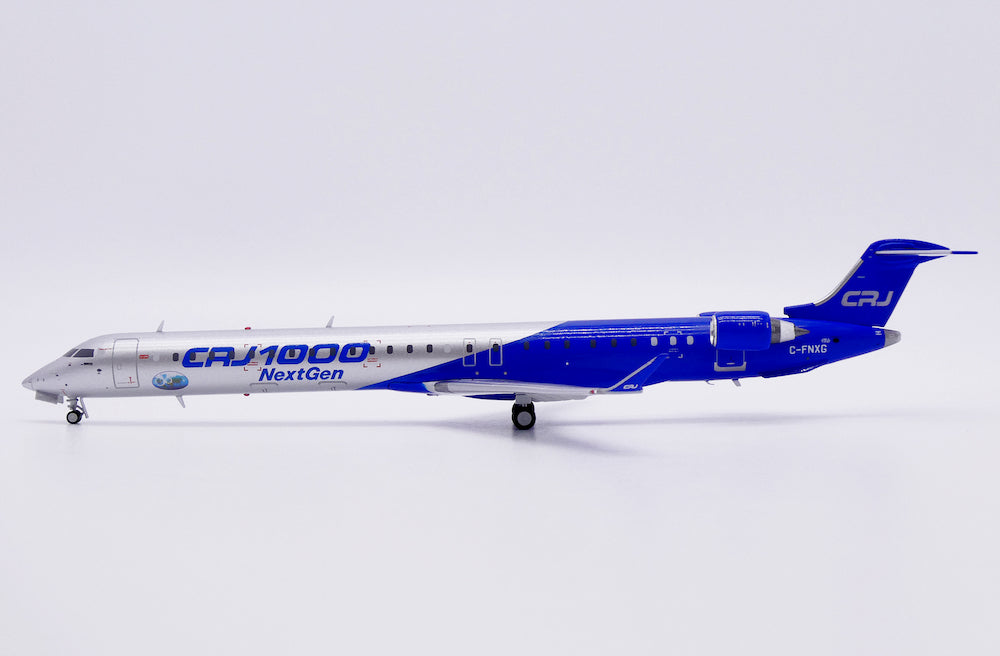 Bombardier (House Color) / Bombardier CRJ1000 / C-FNXG / LH2512 / elaviadormodels