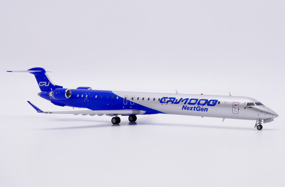 Bombardier (House Color) / Bombardier CRJ1000 / C-FNXG / LH2512 / elaviadormodels