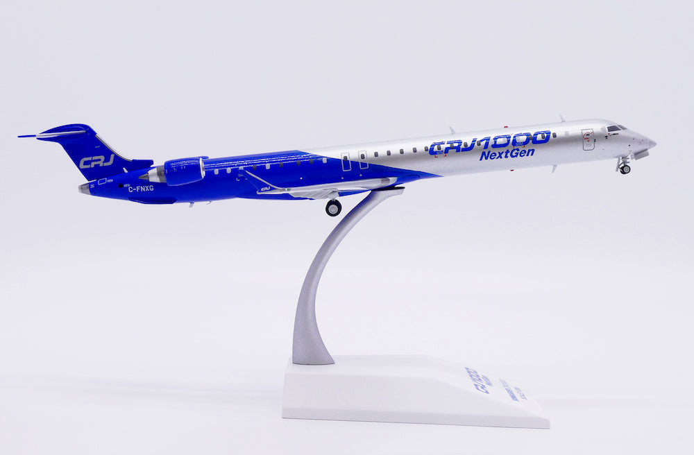 Bombardier (House Color) / Bombardier CRJ1000 / C-FNXG / LH2512 / elaviadormodels