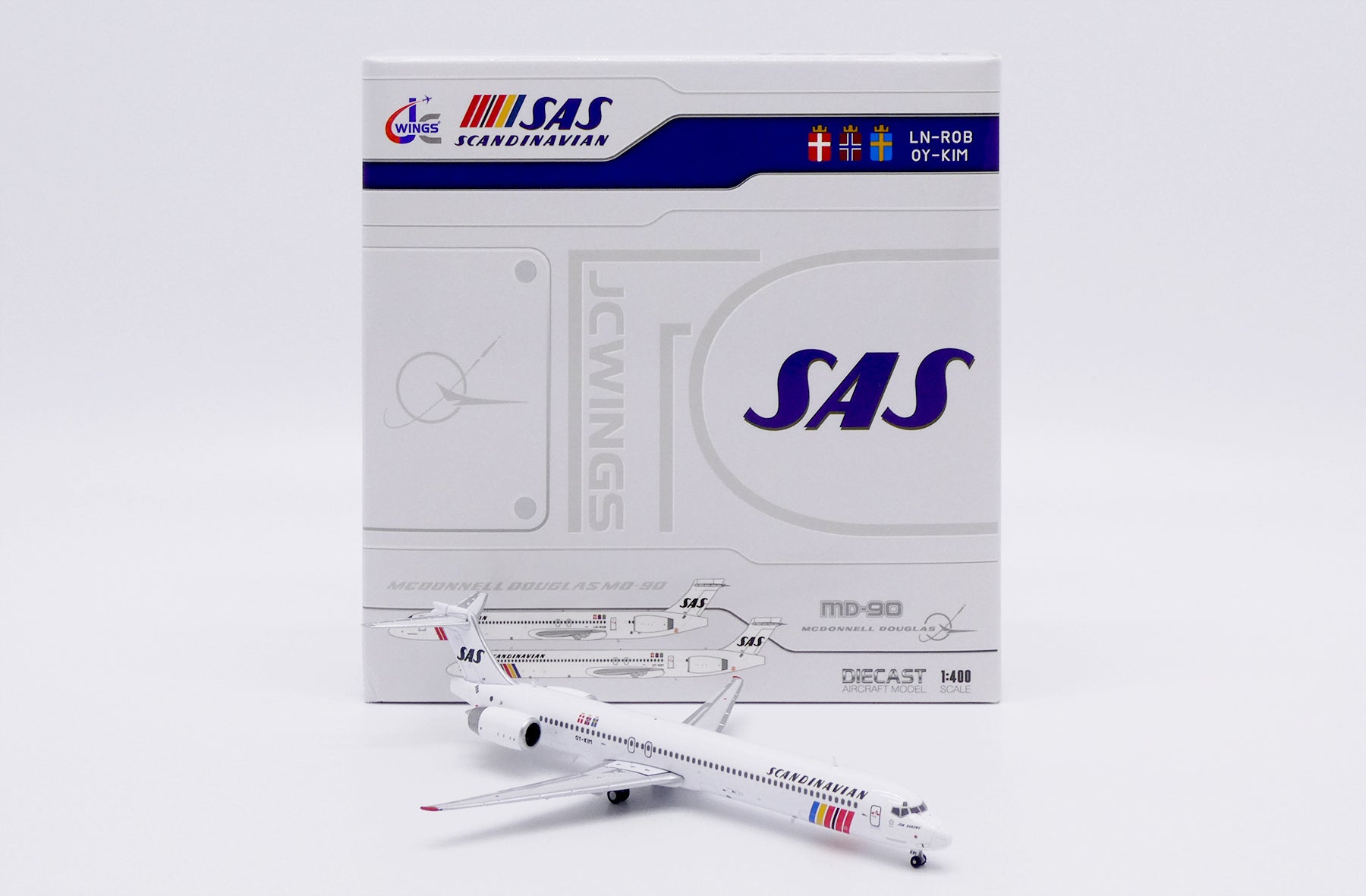 SAS - Scandinavian Airlines / McDonnell Douglas MD-90 / OY-KIM / LH4395 / 1:400