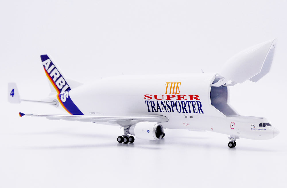 Airbus Industrie / Airbus A300-600ST "Beluga #4" (Interactive Series) / F-GSTD / LH4421C / 1:400