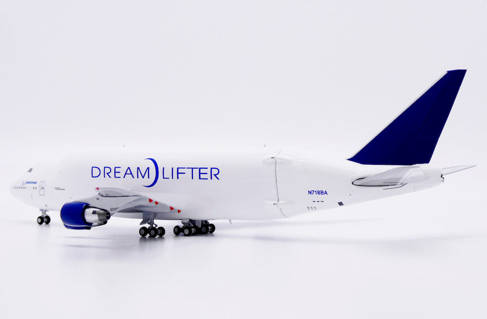 Boeing Company / Boeing B747-400LCF Dreamlifter / N718BA / LH4429C / 1:400