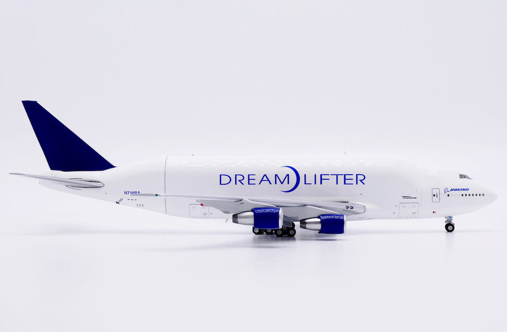 Boeing Company / Boeing B747-400LCF Dreamlifter / N718BA / LH4429C / 1:400