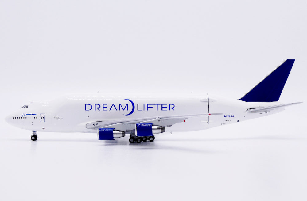 Boeing Company / Boeing B747-400LCF Dreamlifter / N718BA / LH4429C / 1:400