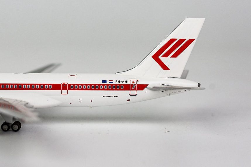 Martinair / Boeing B757-200 / PH-AHI / 53147 / 1:400