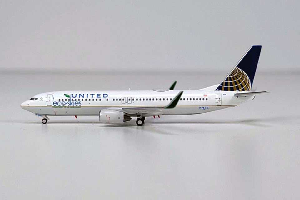 United Airlines / Boeing 737-800 / N76516 / C0032 / 1:400