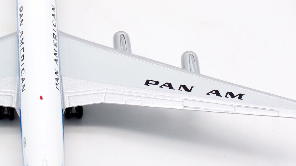 Pan Am / Braniff / Douglas DC-8-62 / N1803 / IF862PA0922P / 1:200 elaviadormodels