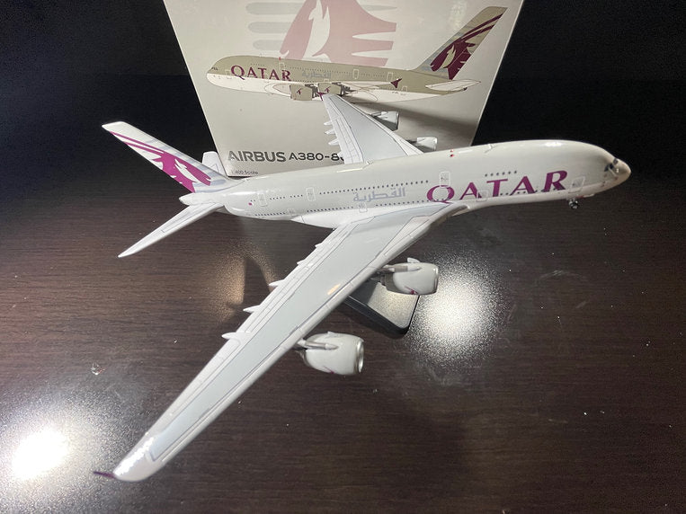 Qatar Airways / Airbus A380-841 / A7-APA / AV4136 / 1:400