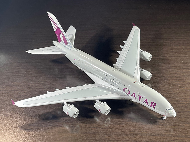 Qatar Airways / Airbus A380-841 / A7-APA / AV4136 / 1:400