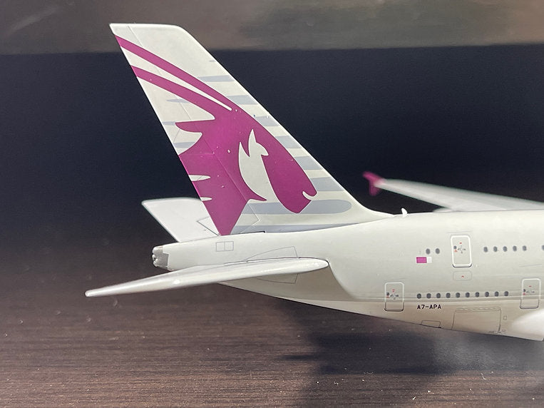 Qatar Airways / Airbus A380-841 / A7-APA / AV4136 / 1:400