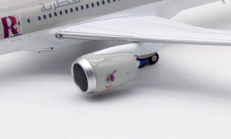 Qatar Airways / Boeing 787-9 / A7-BHF / AV4124 / 1:400