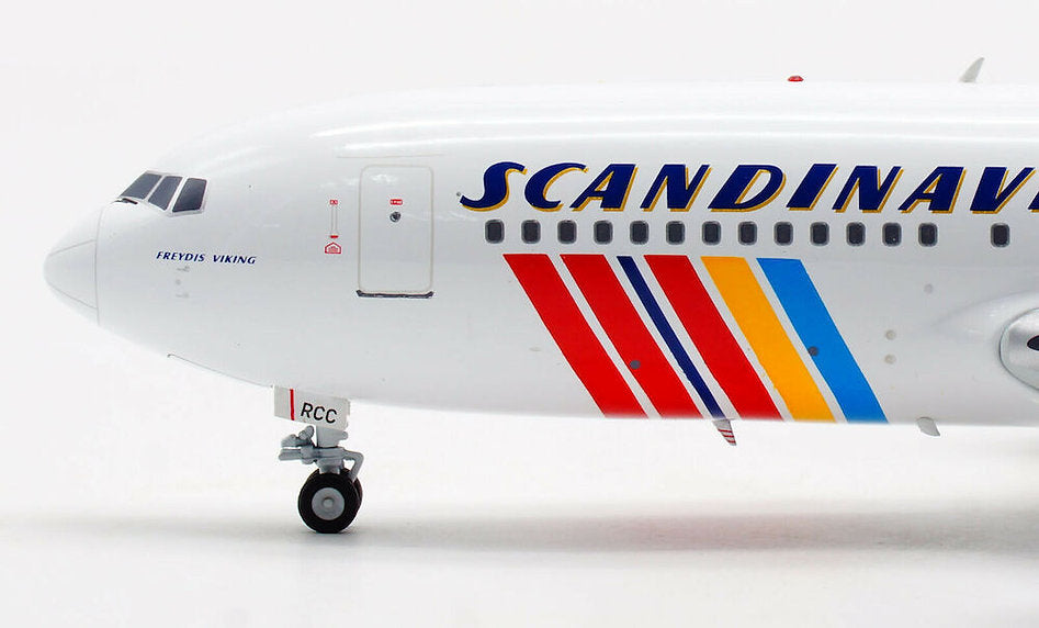 Scandinavian Airlines - SAS / Boeing 767-200 / LN-RCC / IF762SK0721 / 1:200 elaviadormodels