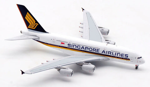 Singapore Airlines / Airbus A380-841 / 9V-SKA / AV4133 / 1:400 elaviadormodels