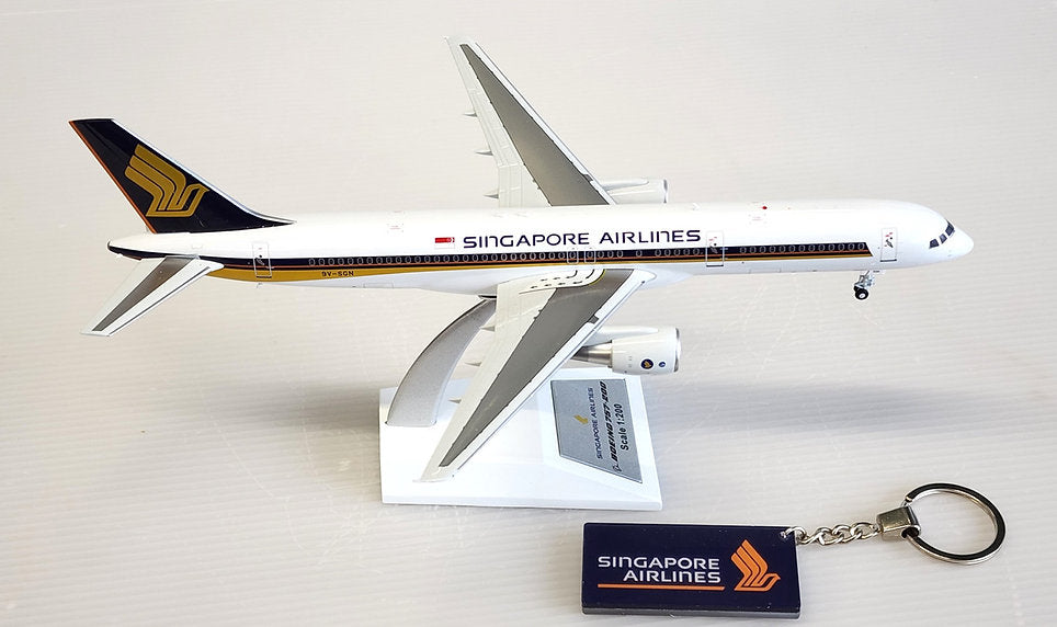 Singapore / Boeing 757-200 / 9V-SGN / WB-757-2-002 / 1:200