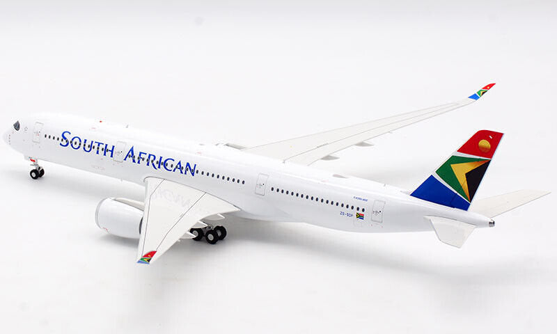 South African Airways / Airbus A350-900 / ZS-SDF / IF359SAA05 / 1:200 elaviadormodels