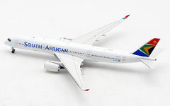 South African Airways / Airbus A350-941 / ZS-SDF / AV4071 / 1:400 elaviadormodels