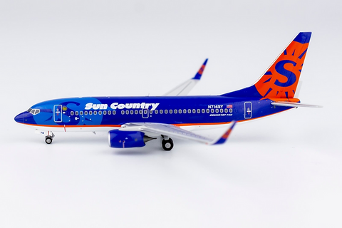 Sun Country Airlines 737-700 / N714SY / 77012 / 1:400