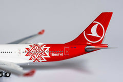 Turkish Airlines / Airbus A330-200 / TC-JNB / 61032 / 1:400