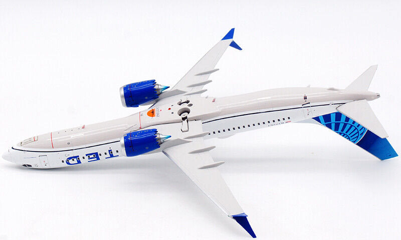 United Airlines / Boeing B737 MAX 8 / N37257 / IF738MUA1022 / 1:200 elaviadormodels