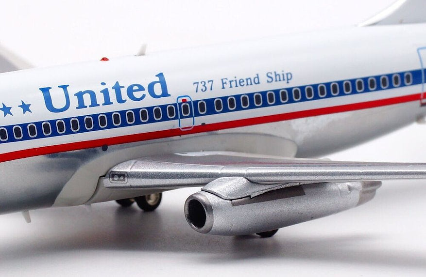 United Airlines / Boeing B737-200 / N9061U / IF732US1022P / 1:200 elaviadormodels