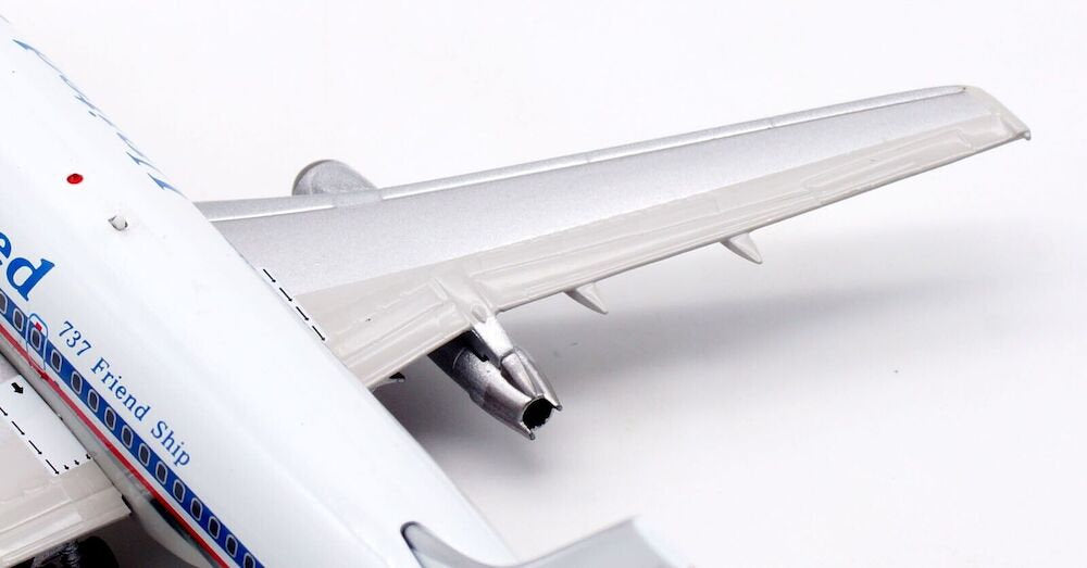 United Airlines / Boeing B737-200 / N9061U / IF732US1022P / 1:200 elaviadormodels