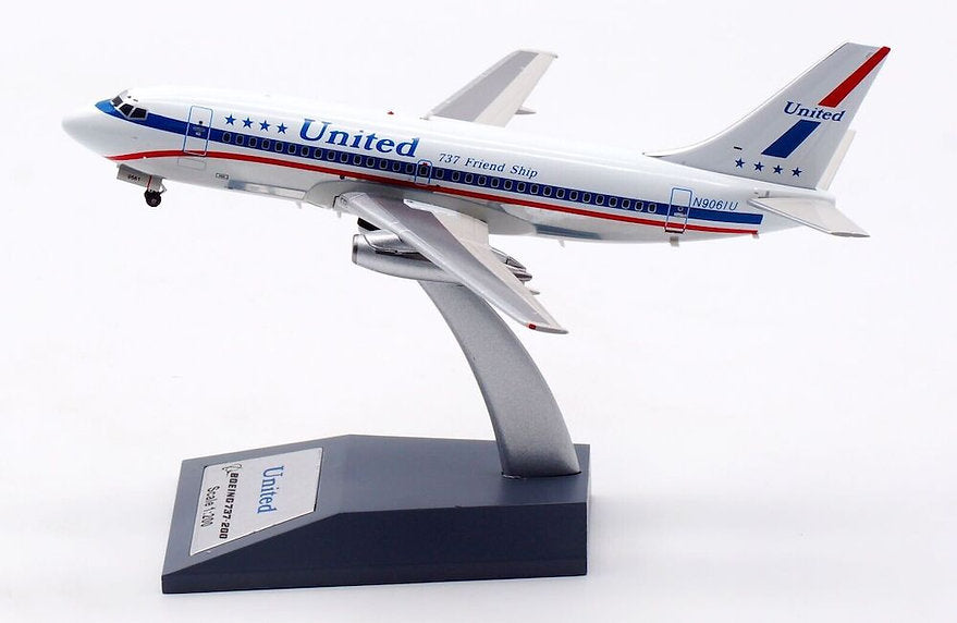 United Airlines / Boeing B737-200 / N9061U / IF732US1022P / 1:200 elaviadormodels