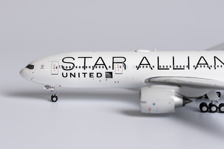 United Airlines / Boeing 777-200ER / N77022 / 72001 / 1:400 *Last One*