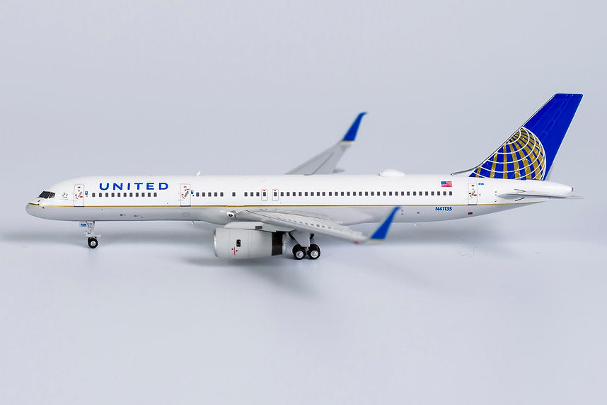 United Airlines / Boeing B757-200 / N41135 / 53179 / 1:400 elaviadormodels