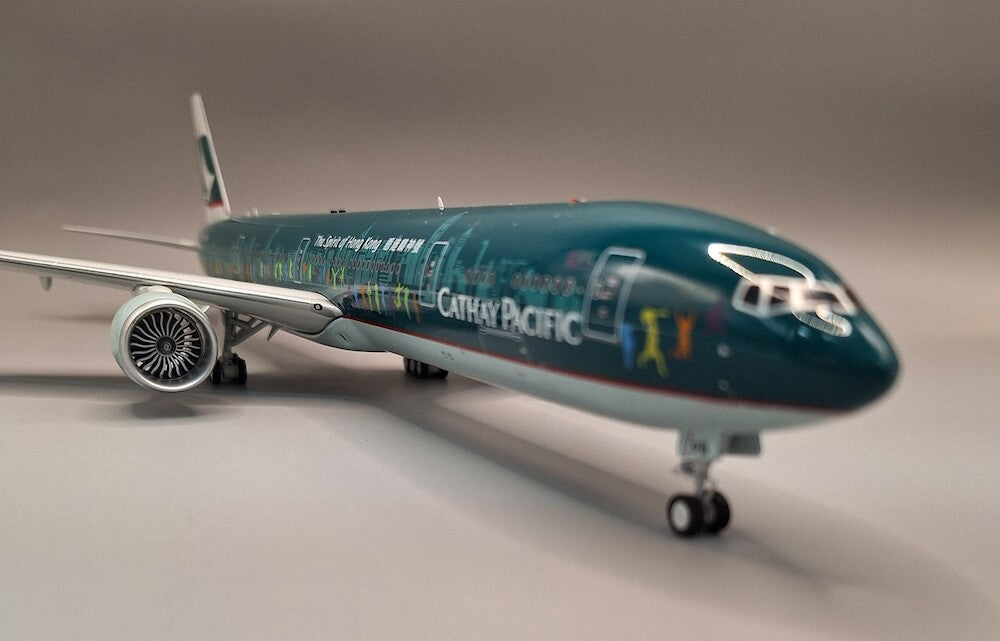 Cathay Pacific Airways / Boeing 777-300ER / B-KPB / WB-777-3-016 / elaviadormodels