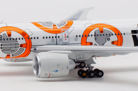 All Nippon Airways (Star Wars BB-8) / Boeing 777-300ER / JA789A / WB4016 / 1:400